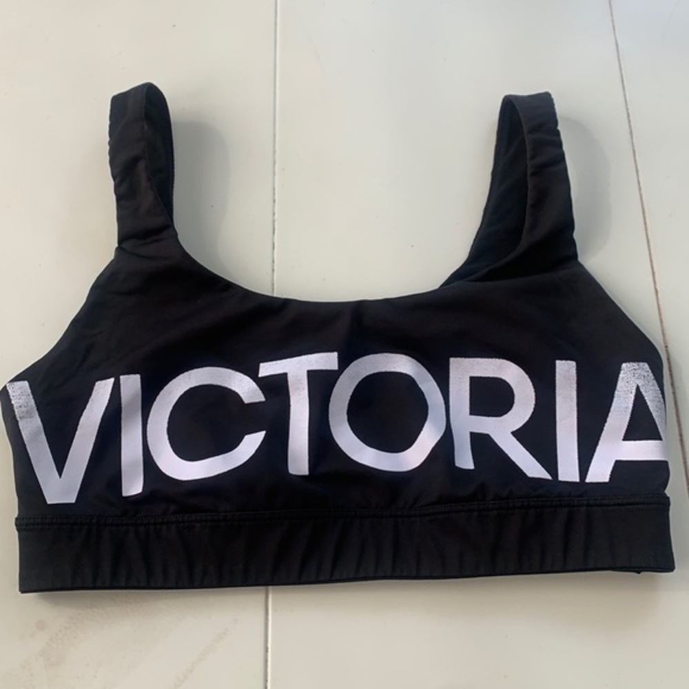 VICTORIAS SECRET SPORT BRA